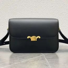 حقيبة مصممة في سن المراهقة Triomph Women Crossbody Bag حقيبة جلدية كتف حقيقية عالية الجودة الكلاسيكية الفاخرة الفاخرة في سن المراهقة محفظة