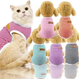 Sevimli şerit kedi yeleği gömlek kedi için klasik evcil hayvan kıyafetleri ropa para gato katten kleding kedi giyim kediler için evcil hayvan kıyafeti 240309