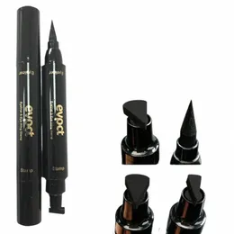 Podwójny znaczek eyeliner 2 in1 Szybki płynny płynny eyeliner Waterproof łatwy w użyciu na sznurku oka czarny gładki makijaż oka D5UU#