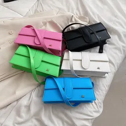Fashionable Texture Underarm Women's Bag, Solid Color Portable One Shoulder liten fyrkantig väska plånbok