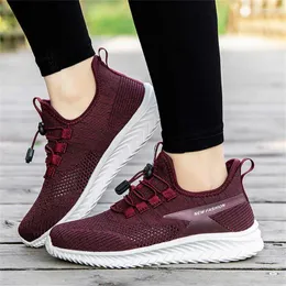 Casual Shoes Mesh Number 37 Woman Sneakers 44 Size Vulcanize Water Adults Summer Moccasins Sport Snekaers China Collection