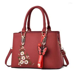 Bolsa de ombro feminino 2024 Summer e Autumn Trend Fashion Bordado Holsa de mensagens de alta qualidade simples