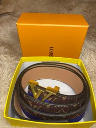 Cintura di design Fashion Cintura in pelle Larghezza 4,0 cm da 4,0 cm Cintura di design classica di alta qualità con sacca di design Render Litchi settante Orang Broad