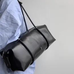 Totes Große Kapazität Frauen Pendeln Schulter Kissen Tasche Leder Sport Totebag Klassische Schwarz Motorradtasche Reise Handtasche