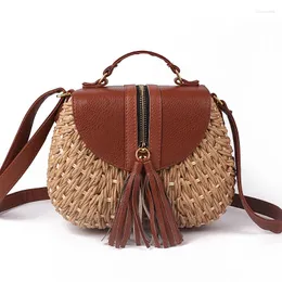 Omuz Çantaları 2024 Bayan Dokuma Örgü Örgü Messenger Crossbody Yaz Bohemian Kadınlar Püskül Straw Beach Bag