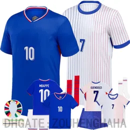 Gracz French Soccer Jersey Fra Nce 2024 Benzema Giroud Mbappe Griezmann Saliba Pavard Konate Francais Maillot de Foot Home Away Kids Football Shirt Full Kit