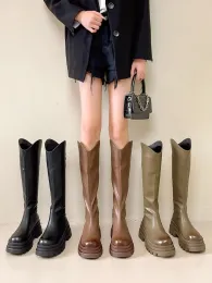 Bootsschuhe Frauengummi Stiefel Flach Heel Luxus Designer Runde Zehen Reißverschluss Bootswomen Clogs Plattform Regen Mode OvertheKnee Ladi