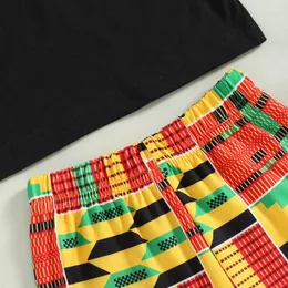 Kläduppsättningar småbarn Baby Boy African Clothes Kente Print Dashiki Pocket Topps Kort ärm Tshirt Pants Black History Outfits Set