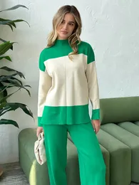 Eleganti Donne Suit in maglia Maglietta in maglia Set corrispondenti di coordinatura da allenamento da lavoro set da due pezzi Set invernali per 2 pezzi per donne 240311