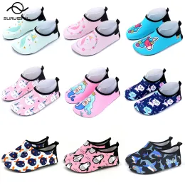 靴の子供泳動靴女女Aqua Water Barefoot Shoe Scuba Surf Diving Fishing Sneekers Boy Kids Beach Slipper Swim Socks