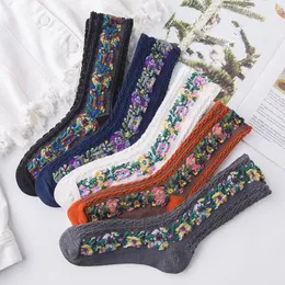 Mulheres meias femininas bordados de algodão puro feminino Tubo médio retro 2024 Trend estilo étnico primavera verão verão