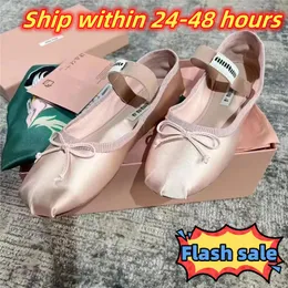 Designer Women Premium Paris Ballet Flat Shoes Professional Dance Shoes Satin Ballet Performer Platform Bow Shallow Mouth Single Shoes Women Flat Sandals Loafers