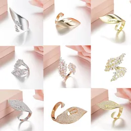 Starszy projektant biżuterii mody romantyczne seria Rose Gold Rose Gold Blucle Three Diamond Ring Classic Party's Party Wedding Luxury Lover Prezent