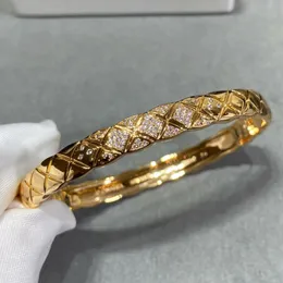 Ch Bangle Womans Designer Bangle Armband Par Gold Plated 18 K Högsta räknare Avancerade material Diamond Crystal Fashion Jewelry with Box 002