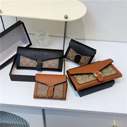 A loja de venda barata de venda bolsa de design novo e avançado versátil pequena moda feminina na moda cartão portátil cartão