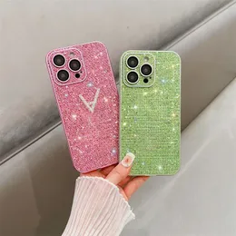 Fashion Designer iPhone 15 ProMax Custodia per telefono Letters 15Plus iP14 ProMax 13 12 11XR 8P Cover posteriore in pelle con motivo classico Custodia per targhetta in metallo