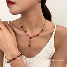 Collana orecchini set vintage rosa rossa fiore braccialetto orecchino gioielli per le donne nappa catena clavicola fidanzamento di nozze