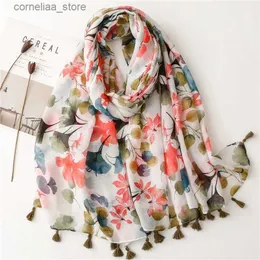 Bandanas Durag Bandanas Durag Bohemian Ethnic Style Travel Sun Protection Shawl Voile Cotton and Linen Scarf Vintage Flower Ladies Decoration Silk Scarf Y240325