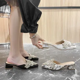 النعال اللؤلؤ نصف النعال النساء حذاء الخريف راينستون مكتنزة منتصف الكعب Slipper Fashion Muller أحذية واحدة متعددة الاستخدامات