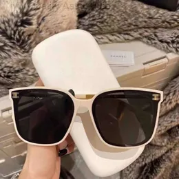 Designer Chanells glasögon kanelsunglasses s samma typ av nät liten doft polariserade solglasögon för kvinnors koreanska version metall stor ram ins trend