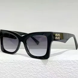 Óculos de sol de grife Miui projetados para mulheres elípticas de armação grande miui08w anti-radiação óculos personalizados óculos de sol americanos estéticos de alta qualidade