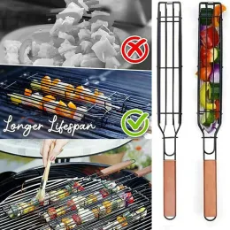 Spiedini Cestino per barbecue Spiedino in ferro e legno a forma di barra Cestino da 45 cm Utensili per barbecue all'aperto Kabob portatile per barbecue Cestino per grigliate Strumenti per barbecue