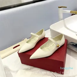 Women summer shoes 2024 fashion flat shoes mirror quality patent leather luxury designer red black white color wedding party dress shoes