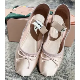 Luxury Ballet Flat Designer Professional Dance Shoes Paris Bowknot Shallow Mouth Single Shoe Women Pink Loafers Mary Jane comfortable Flat Sandals