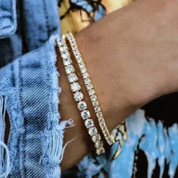 Kvinnors tennisarmband Hip Hop Trendy AAA+ Cubic Zirconia Silver Color Teen Girl Crystal Chain On the Hand Wedding Jewelry H086