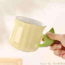 Muggar Guldkantad grönt bladhandtag mugg keramisk hög temperaturbeständig fast färg dricka kopp frukost kaffemjölk te 320 ml