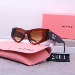 Óculos de sol Designer Óculos de sol Luxury mm Óculos de sol para mulheres letra uv400 design gato olho de olho na fita usando óculos de sol da praia caixa de presente 5 cor muito legal