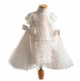 Flower Girls Dresses Ins Stereo Lace Applique White Princess Dress for Kids Bow Short Sleeve Tulle Widding Klädbollklänning A6896