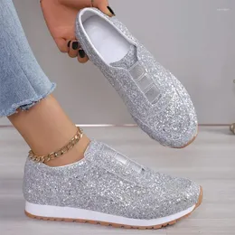 Sıradan Ayakkabı Bling Flats Sport Kadın Spor Ayakkabıları Yürüyen Somunluklar 2024 Yaz Lüks Koşu Tasarımcı Seyahat Zapatillas Mujer