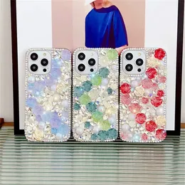 Luxurys designers glitter telefonfodral för iPhone 15 pro max 14 13 12 11 xr 15plus samsung flip 5 4 3 mode bling mousserande strass bakslag