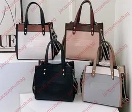 Färgmatchning Coa Badge Field 22 Tote Bag Designer CC Women Handväska på Totes The Go Shopping Påsar axel crossbody läderkoppling plånbok kvalitet damer påsikt