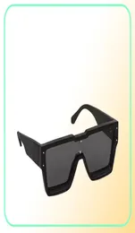 Summer Cyclone Solglasögon för män och kvinnor Style Z1578W Anti-ultraviolet Retro Plate Square Fu Frame Fashion Gelgasses Brand New Random Box6994933