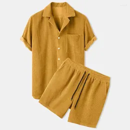 Herrspårar 2024 Summer Men corduroy sätter fast färg korta ärmskjorta och shorts tvådelar kostymer chic streetwear mens casual