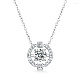 Wisiorki genialne 1CT Moissanite pływający diamentowy naszyjnik biżuteria 925 40-45 cm Regulowane przyjęcie z rocznicą łańcucha