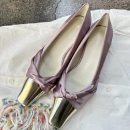 Обувь платья металл 880 квадратных насосов Женские атласные дизайнерские дизайнерские летняя вечеринка Purple Comfy Casualmueller 5