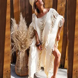 2024かぎ針編みチュニックビキニカバーアップセクシーなホローミニドレス女性夏の服タッセルビーチウェア親子カバー240315
