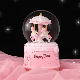 Pudełka Wiele kreskówek duża świetlista muzyka kryształowa piłka automatyczna dekoracja snow fantasy Dekoracja kreatywna prezent na prezent tanabata noworoczne pudełko muzyczne