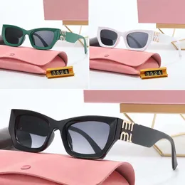 Tasarımcı Güneş Gözlüğü Kadın Gözlük Gözlükleri Beyaz Polarizasyon Tam Çerçeve Orijinal Toptan Sürüş Adumbral Moda Gözlük Heatwave Basit Moda Gözlükleri