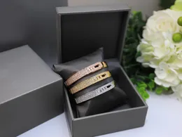 European and American precision and agile bracelet, geometric rose gold inlaid with full diamond sliding three diamond ball bracelet for women