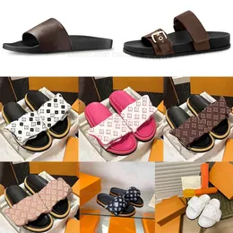 Gece yarısı donanma tasarımcısı mavi sandal terlikleri sarı unisex moda kraliyet pembe kapalı aqua siyah üzüm beyaz erkek açık duman platformu chaussures terlik somunlar