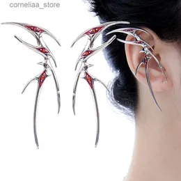 Ear Cuff Ear Cuff Gothic Punk Butterfly Ear Clip for Women Fashion Red Rhinestones Elf Cosplay Earrings Party Jewelry Accessories Gift Pendientes Y240326