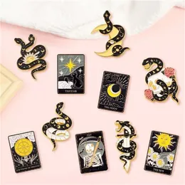 Neue Halloween Geheimnis Glaube Tarot Schlange Form Pins Broschen Denim Tasche Geschenk männer frauen Mode Schmuck Ornament AB5