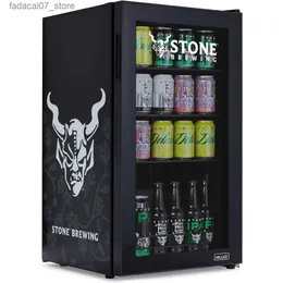 Refrigerators Freezers Beverage cooler with 126 cans capacity - Mini bar beer cooler with right hinged glass door - Cooled to 37F Q240326