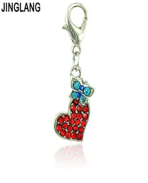 Fashion Red Charms med hummerlås Dangle Rhinestone Heart Match Butterfly Pendants Diy Charms för smycken Making Accessories6419185