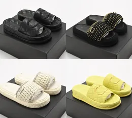 Nowa swobodna moda Wysokiej jakości wysokiej jakości sandały męskie i damskie luksusowe kapcie plażowe buty średnie obcasy płaskie buty buty 35-40