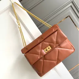 7A Luxus-Umhängetasche, Nappaleder, Schaffell, Handtasche, Kette, Damenmode, Designer-Tasche, verzierte, genietete Umhängetasche, klassische Damenhandtasche, große Nieten-Tragetasche